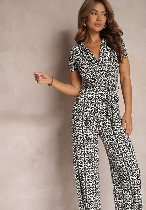 Czarno-Biały Kombinezon o Taliowanym Kroju z Trójkątnym Dekoltem i Prostymi Nogawkami Neranea