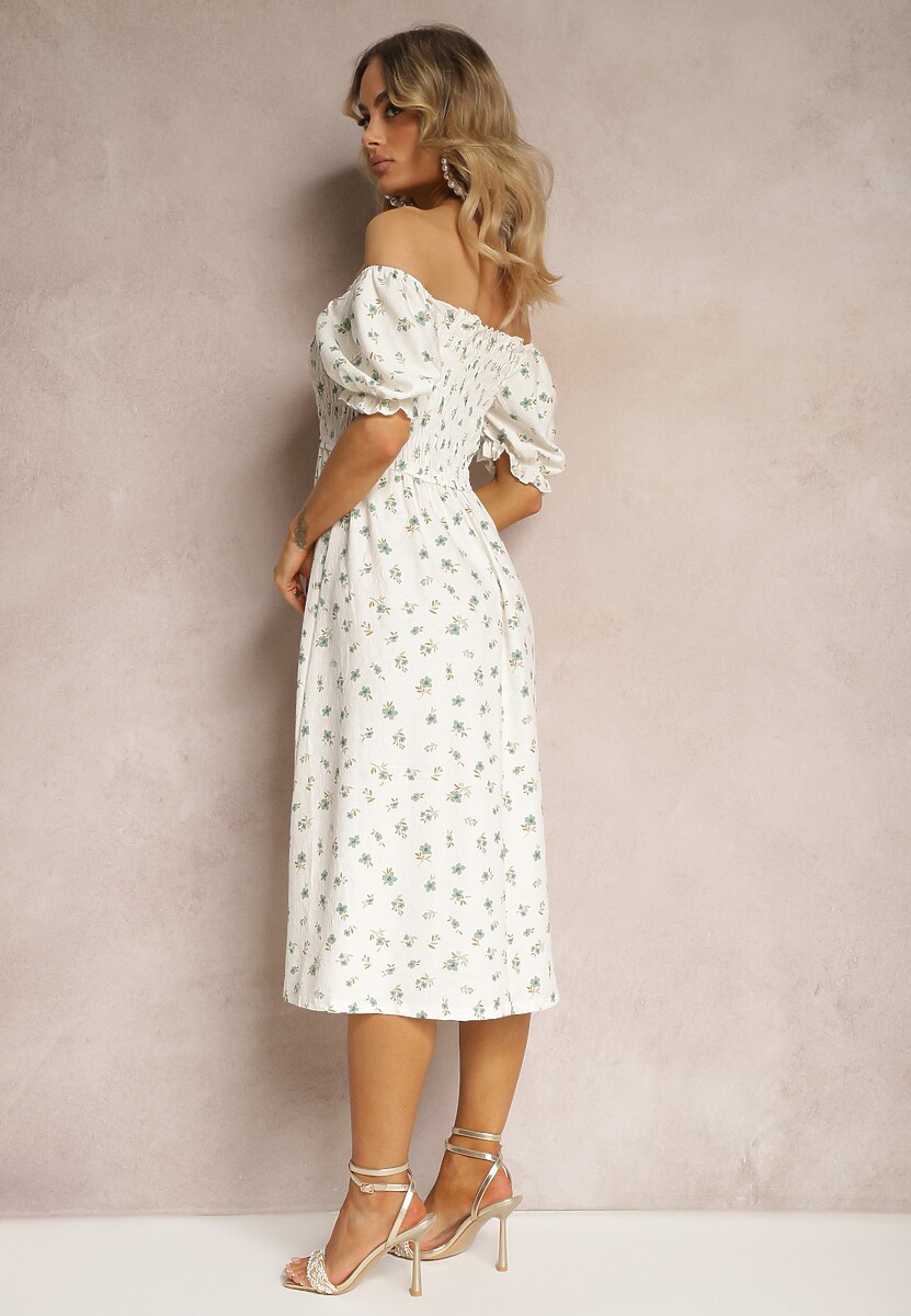 Biało-Zielona Kwiecista Sukienka Hiszpanka z Marszczonym Dekoltem i Falbanką Claperia