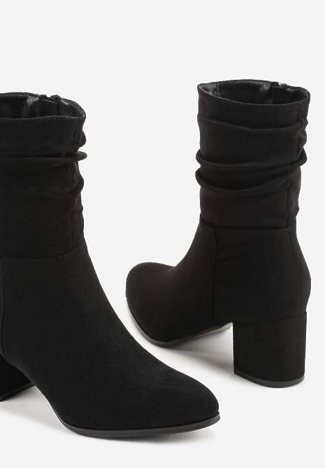 Czarne Marszczone Botki Vices z Imitacji Zamszu na Słupkowym Obcasie Atevitta