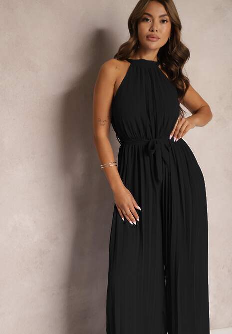 Czarny Kombinezon z Dekoltem Typu Halter i Gumką w Talii Zolefia