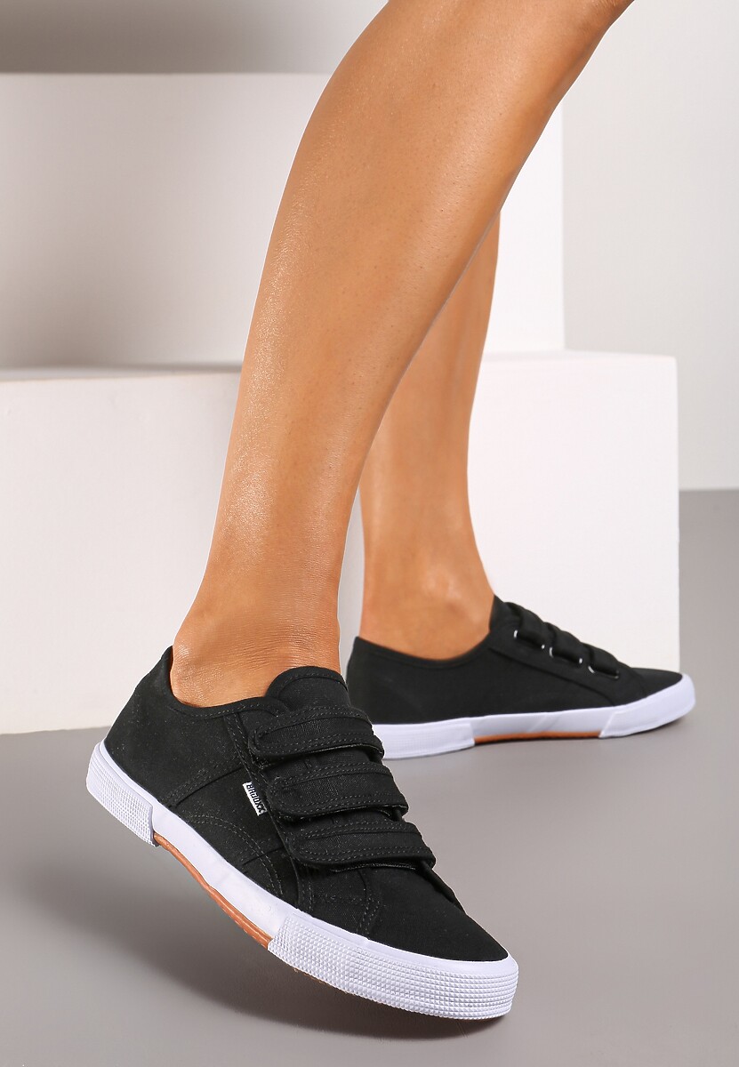 Czarne Tenisówki Ampinna