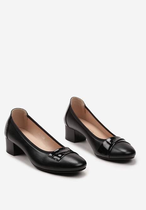 Czarne Wsuwane Czółenka z Ozdobną Wstawką na Nosku i Skórzaną Wkładką Flidais