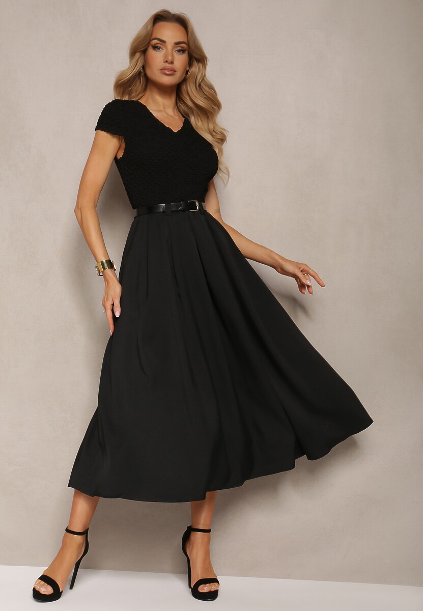 Ciemnobeżowa Sukienka o Rozkloszowanym Kroju z Krótkim Rękawem i Paskiem z Ekoskóry Frinna