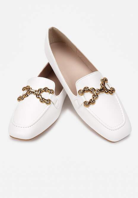 Białe Mokasyny Chrysaia