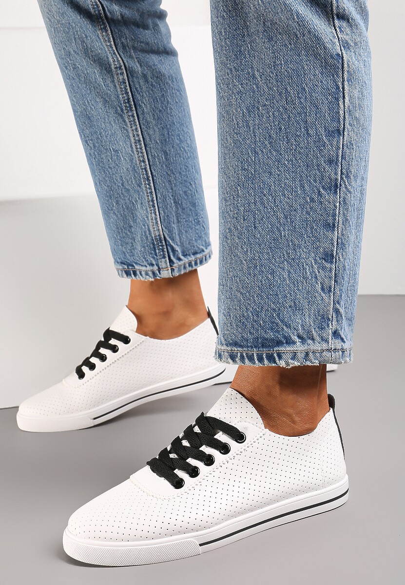 Biało-Czarne Tenisówki Ozdobione Dziurkami na Cholewce i Ozdobną Taśmą Mirnala