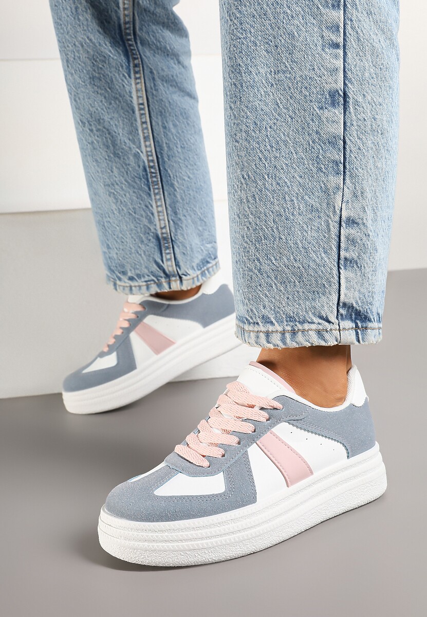 Niebiesko-Białe Sneakersy na Platformie Ozdobione Paskami ze Sznurowaniem Bormi