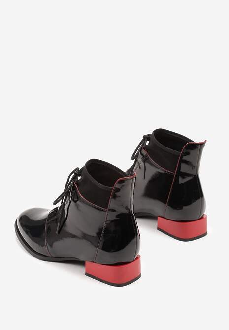 Czarno-Czerwone Lakierowane Botki Vices ze Sznurowaną Cholewką Senilea