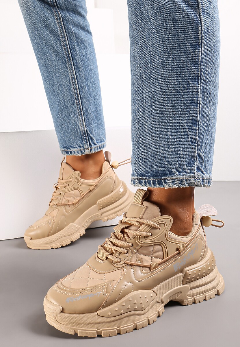 Ciemnobeżowe Sneakersy na Masywnej Podeszwie z Napisami Moisa