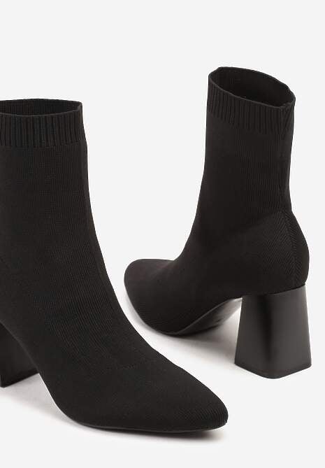 Czarne Botki Vices na Słupku ze Skarpetową Cholewką Adanelle