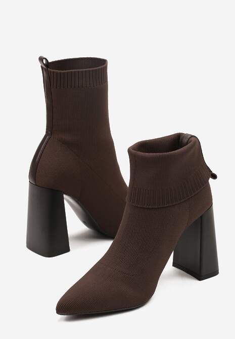 Brązowe Botki Vices na Geometrycznym Słupku ze Skarpetową Cholewką Falunelle