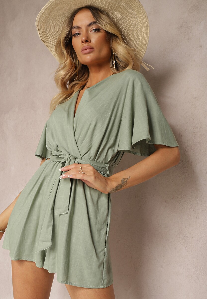 Beżowy Kopertowy Kombinezon z Bawełny Wiązany w Talii Materiałowym Paskiem Vikly