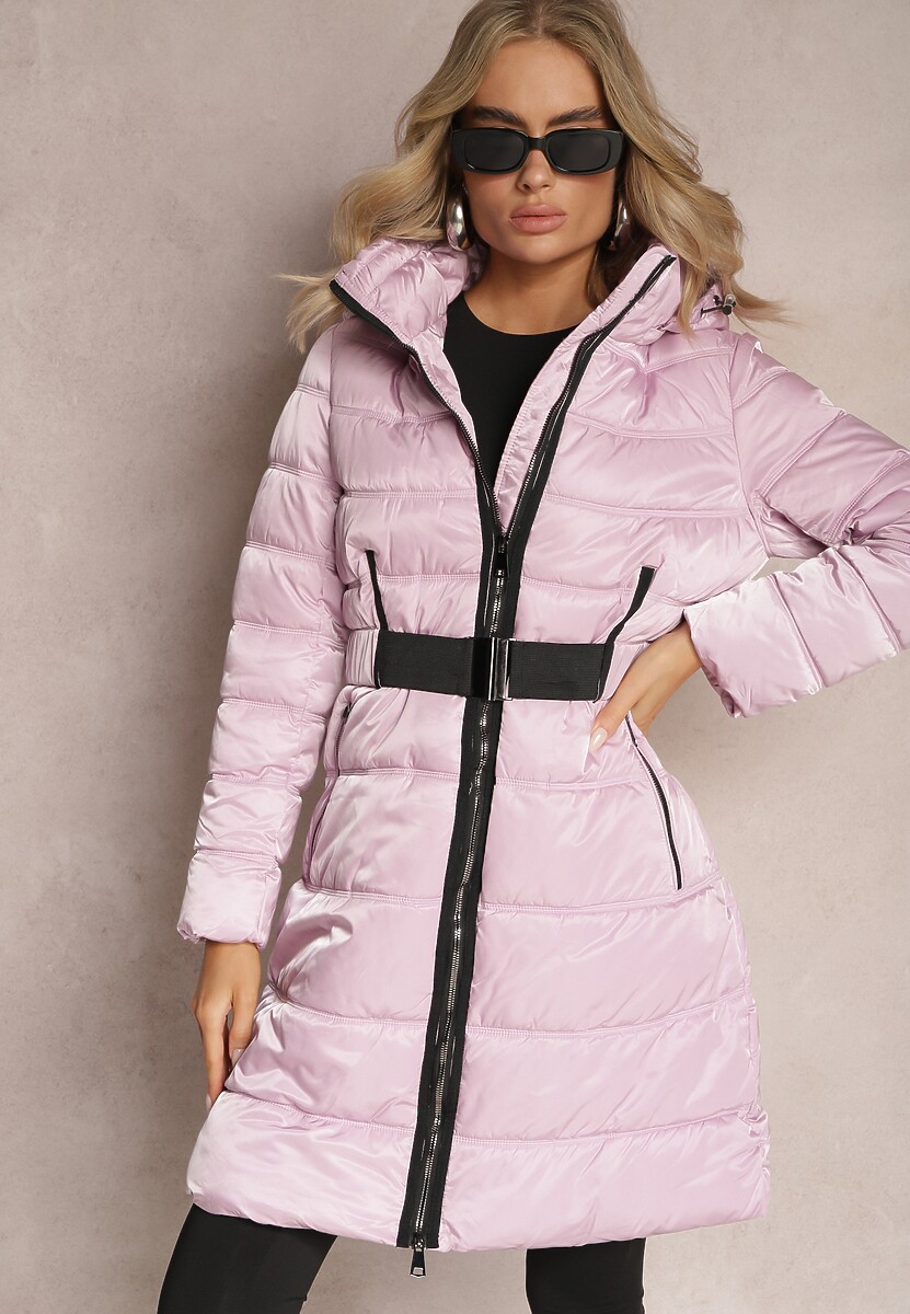 Czarna Kurtka Płaszcz z Poziomym Pikowaniem i Paskiem w Talii Nondra