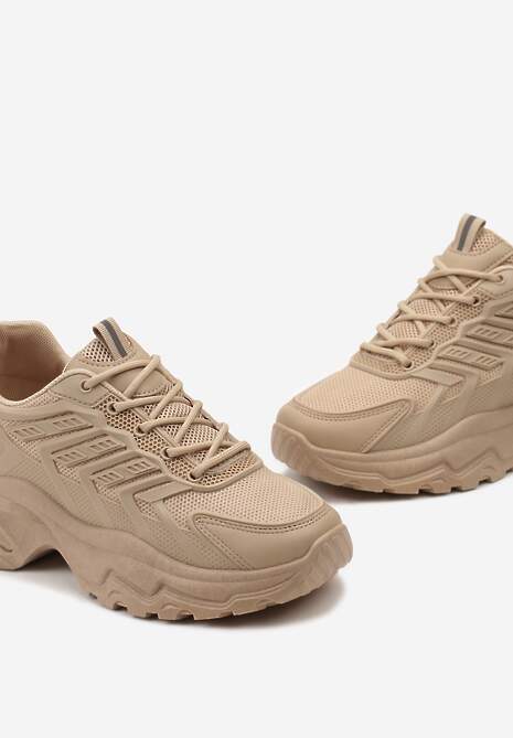 Ciemnobeżowe Sneakersy na Tłoczonej Podeszwie z Siateczkowymi Wstawkami Amrogia