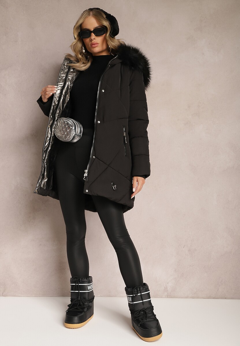 Czarna Kurtka Przed Kolano z Ozdobnym Pikowaniem i Kapturem z Futerkiem Fiorino