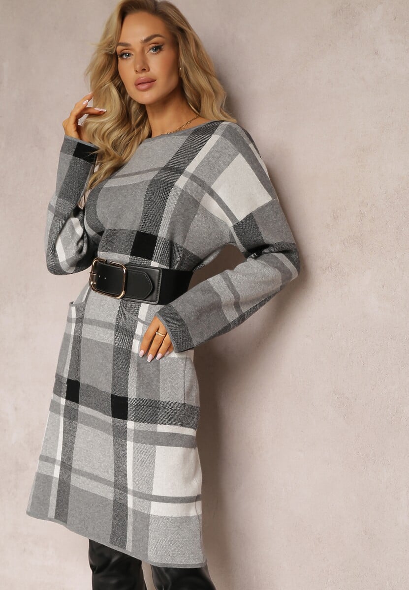 Szara Dzianinowa Sukienka Midi Ozdobiona Wzorem w Kratę Bimara