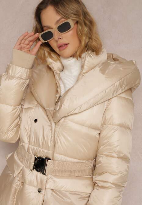 Jasnobeżowa Kurtka Długa z Szerokim Kołnierzem i Paskiem Dzerassa