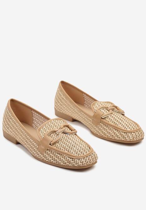 Ciemnobeżowe Płaskie Mokasyny z Plecioną Cholewką i Klamrą Aranelith