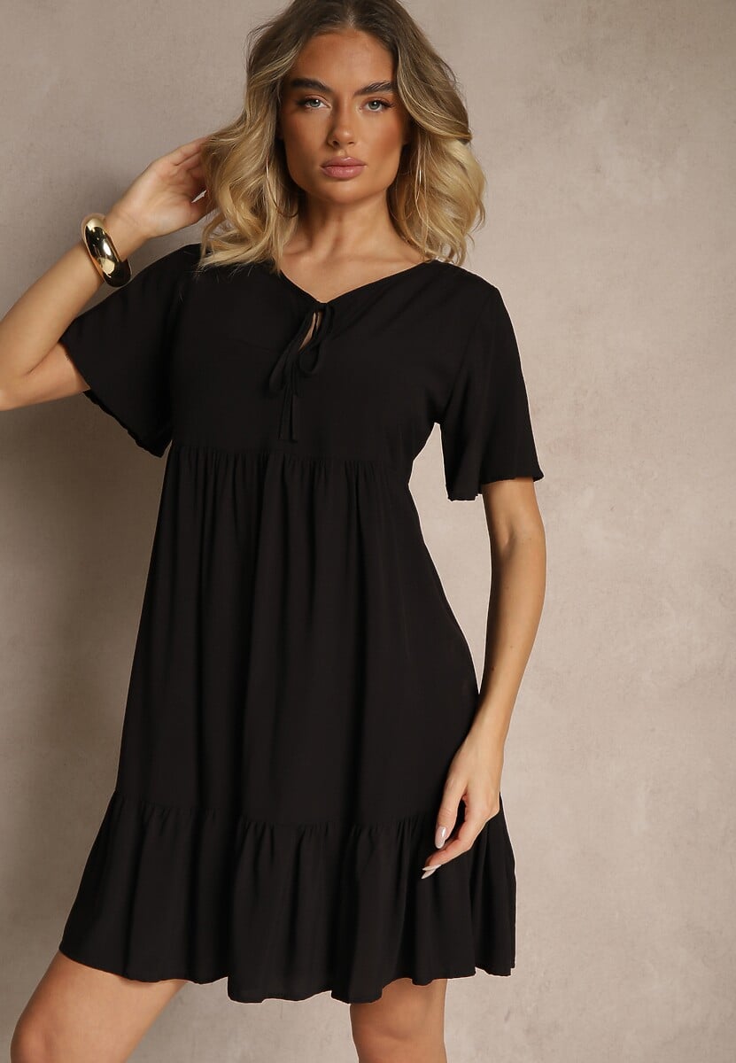 Czarna Bawełniana Sukienka Rozkloszowana z Wiązaniem przy Dekolcie Mepova
