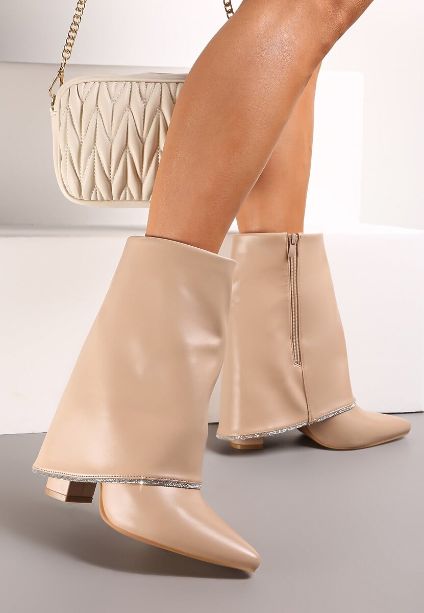 Czarne Botki na Słupku z Wywiniętą Cholewką w Cyrkonie Vabane