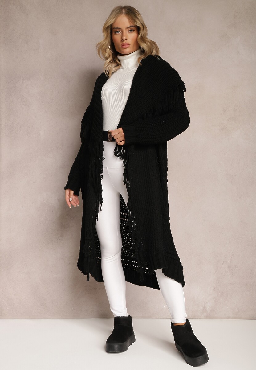 Czarny Niezapinany Kardigan o Długim Kroju z Frędzlami Finantia