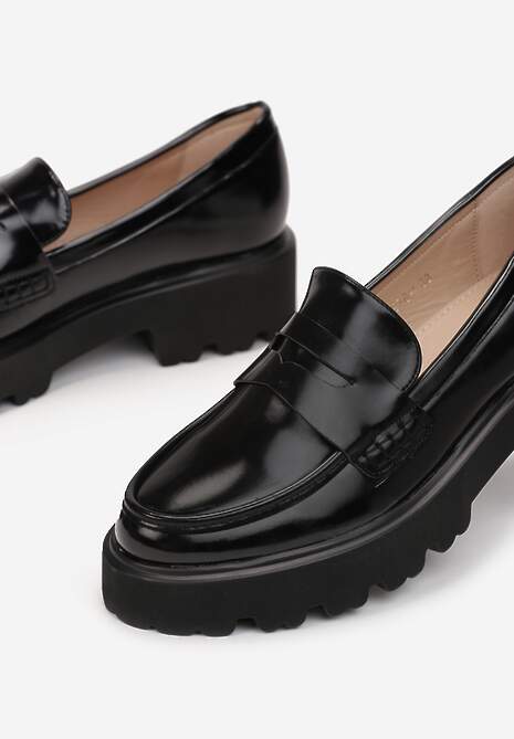 Czarne Mokasyny z Imitacji Skóry na Grubej Podeszwie Inran