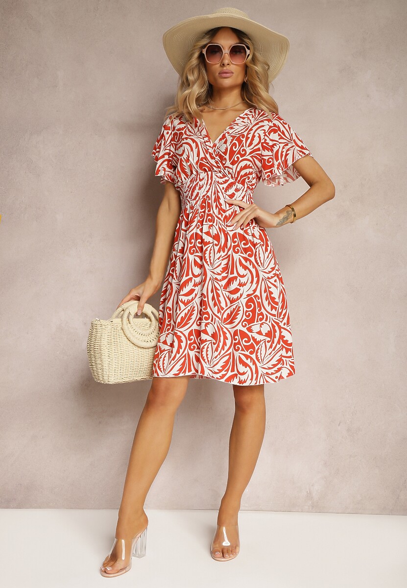 Pomarańczowo-Biała Wiskozowa Sukienka o Rozkloszowanym Kroju z Kopertowym Dekoltem Lereria