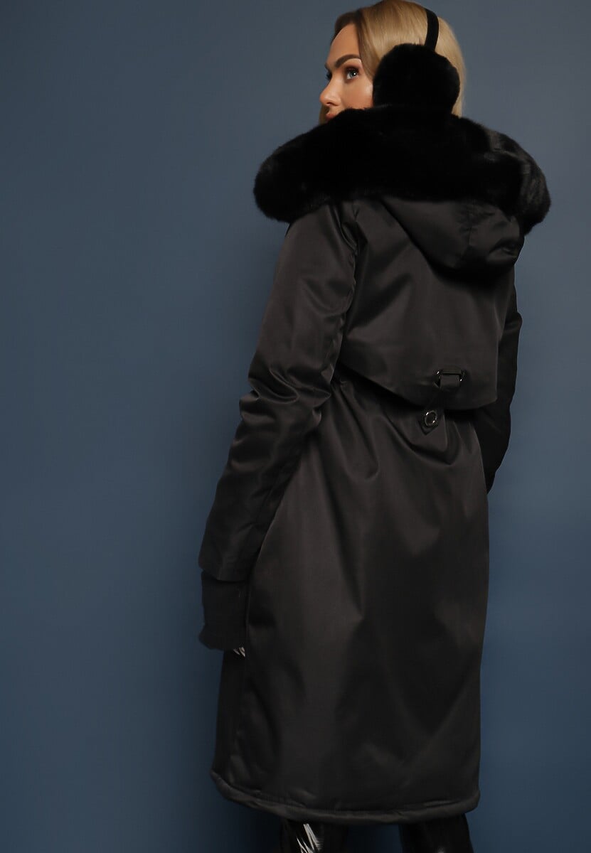 Czarna Kurtka Płaszcz ze Ściągaczem i Kapturem z Ozdobnym Futerkiem Livieya