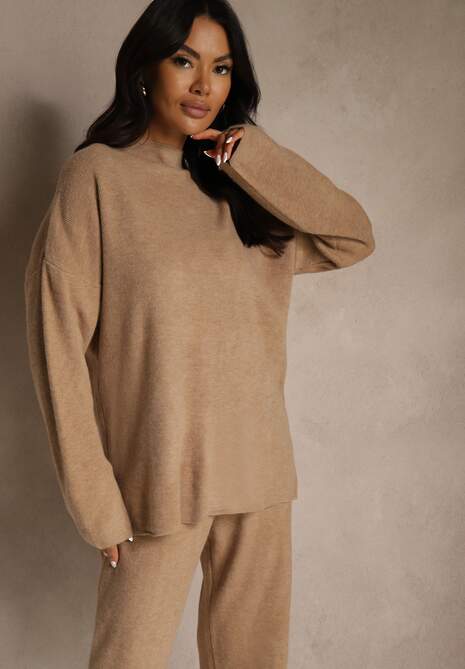 Ciemnobeżowy Komplet Oversize z Dzianiny z Wełną Sweter i Szerokie Spodnie Alenria