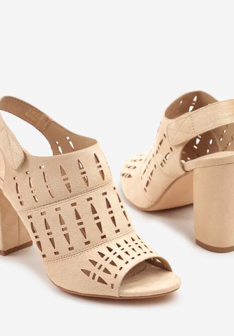 Jasnobeżowe Ażurowe Sandały na Słupku Vices ze Skórzaną Wkładką Linetelia