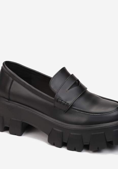 Czarne Mokasyny Artice