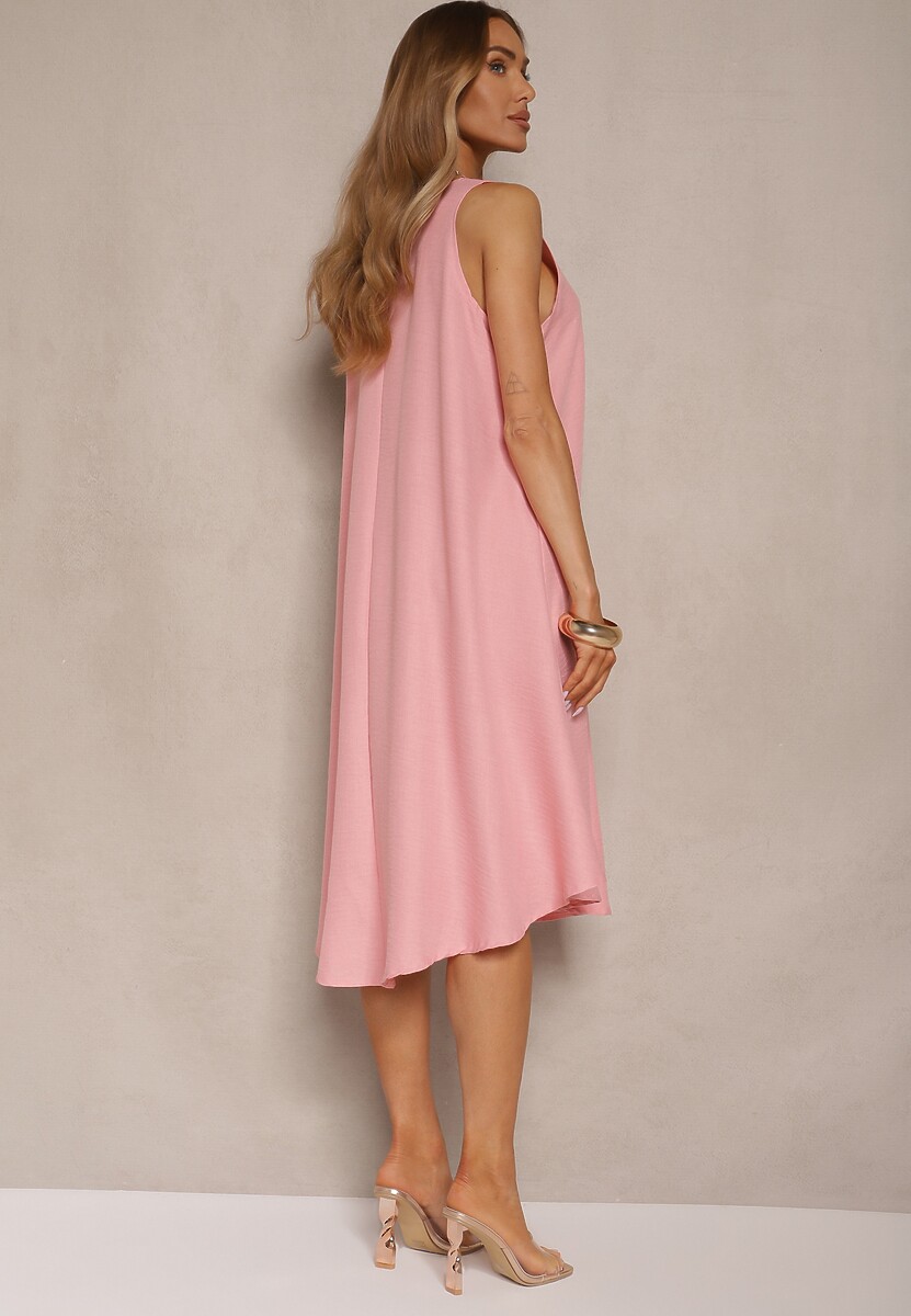 Różowa Basicowa Sukienka o Rozkloszowanym Kroju Mevolira