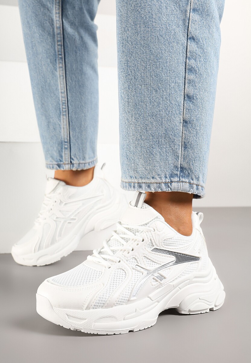 Białe Sneakersy z Ozdobnymi Paskami Xerraza