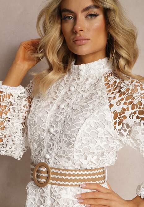 Biała Sukienka z Paskiem Monilla