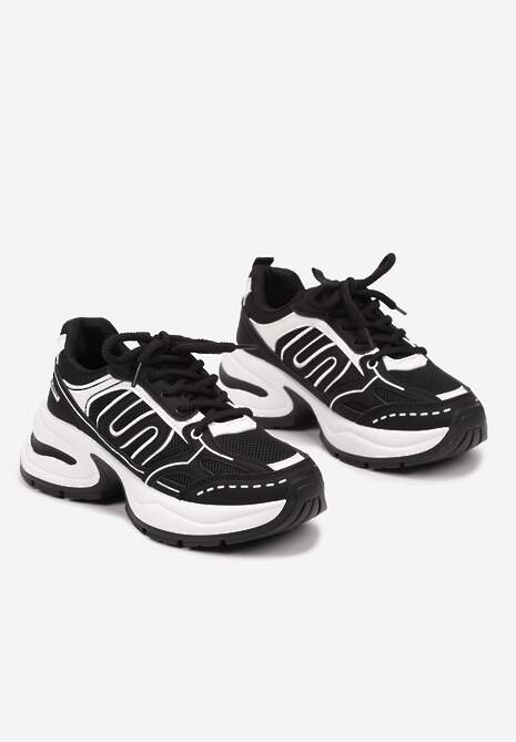 Czarne Sneakersy na Platformie Ozdobionej Tłoczeniem z Geometrycznym Motywem Arivira