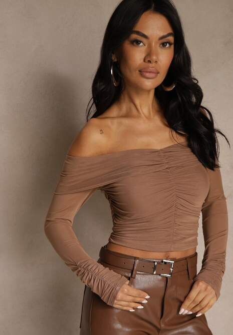 Ciemnobeżowa Drapowana Bluzka VICES z Odkrytymi Ramionami i Siateczkowymi Rękawami Atevite