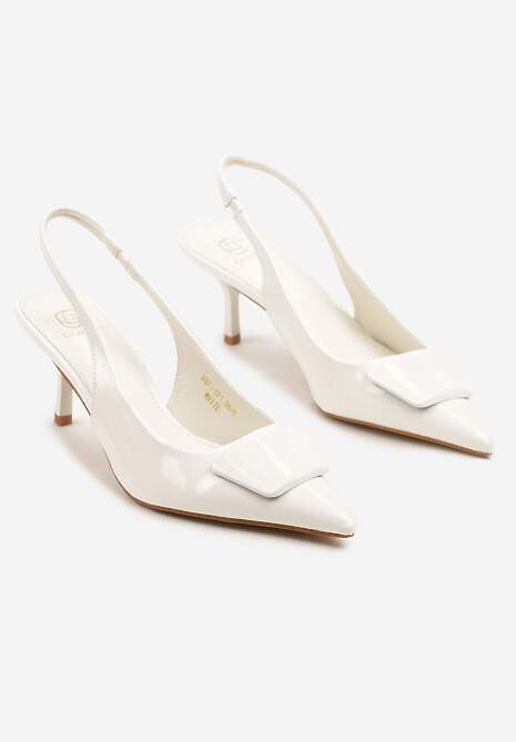 Białe Lakierowane Sandały Typu Slingback na Szpilce Kalivan