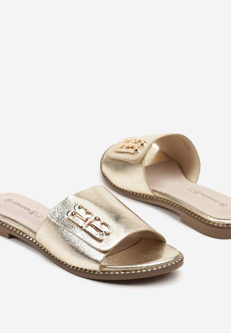 Złote Minimalistyczne Klapki ze Skórzaną Wkładką Zdobione Metaliczną Aplikacją Falesira