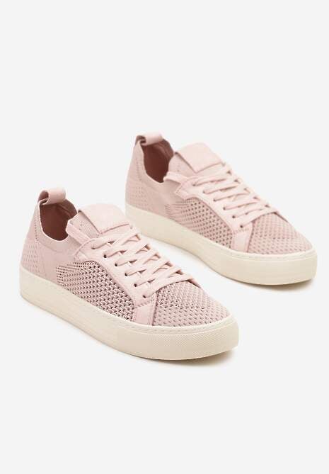 Różowe Siateczkowe Sneakersy Ozdobione Metaliczną Nicią Nimiarene