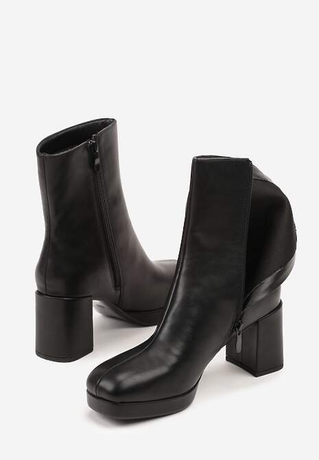 Czarne Botki Vices na Platformie i Słupku Ozdobione z Kwadratowym Noskiem Faleanna