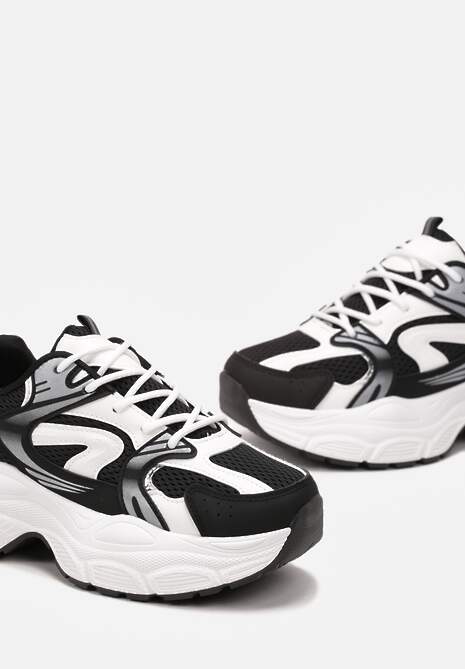 Czarne Sneakersy na Masywnej Podeszwie z Siateczką Kubbia