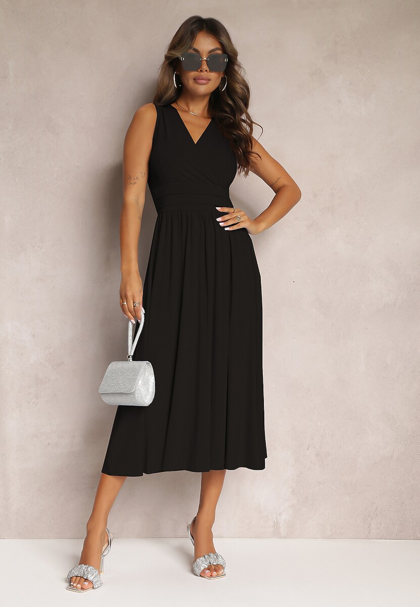Czarna Sukienka z Kopertowym Dekoltem i Plisowanym Dołem Anamarie