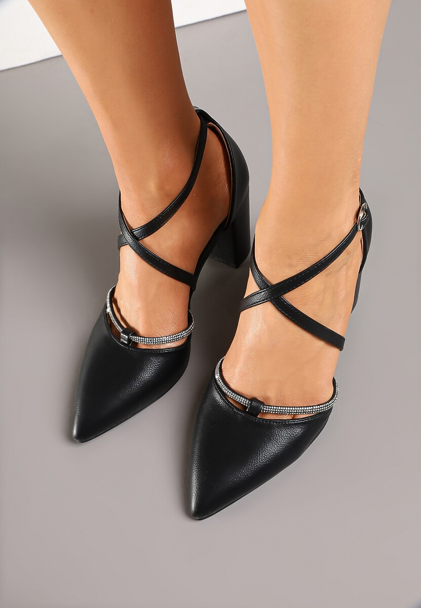 Czarne Czółenka na Słupku Ozdobione Cyrkoniami Redinae