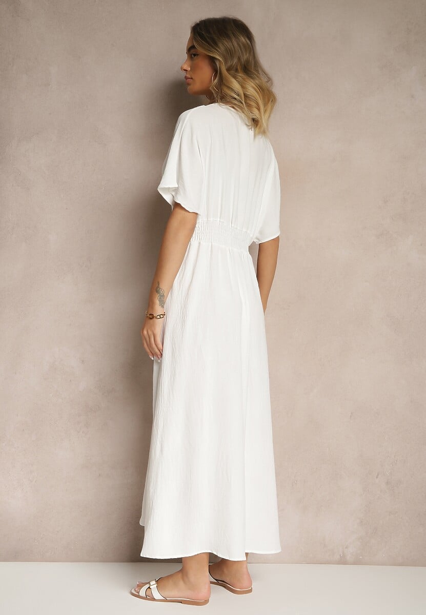 Biała Sukienka o Rozkloszowanym Kroju z Gumką w Talii Iffine