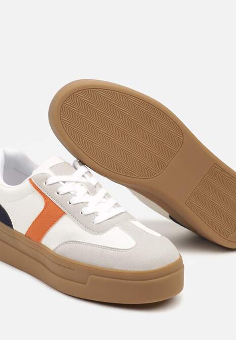 Biało-Pomarańczowe Sneakersy na Grubej Podeszwie w Stylu Kultowych Tenisówek Hanelith