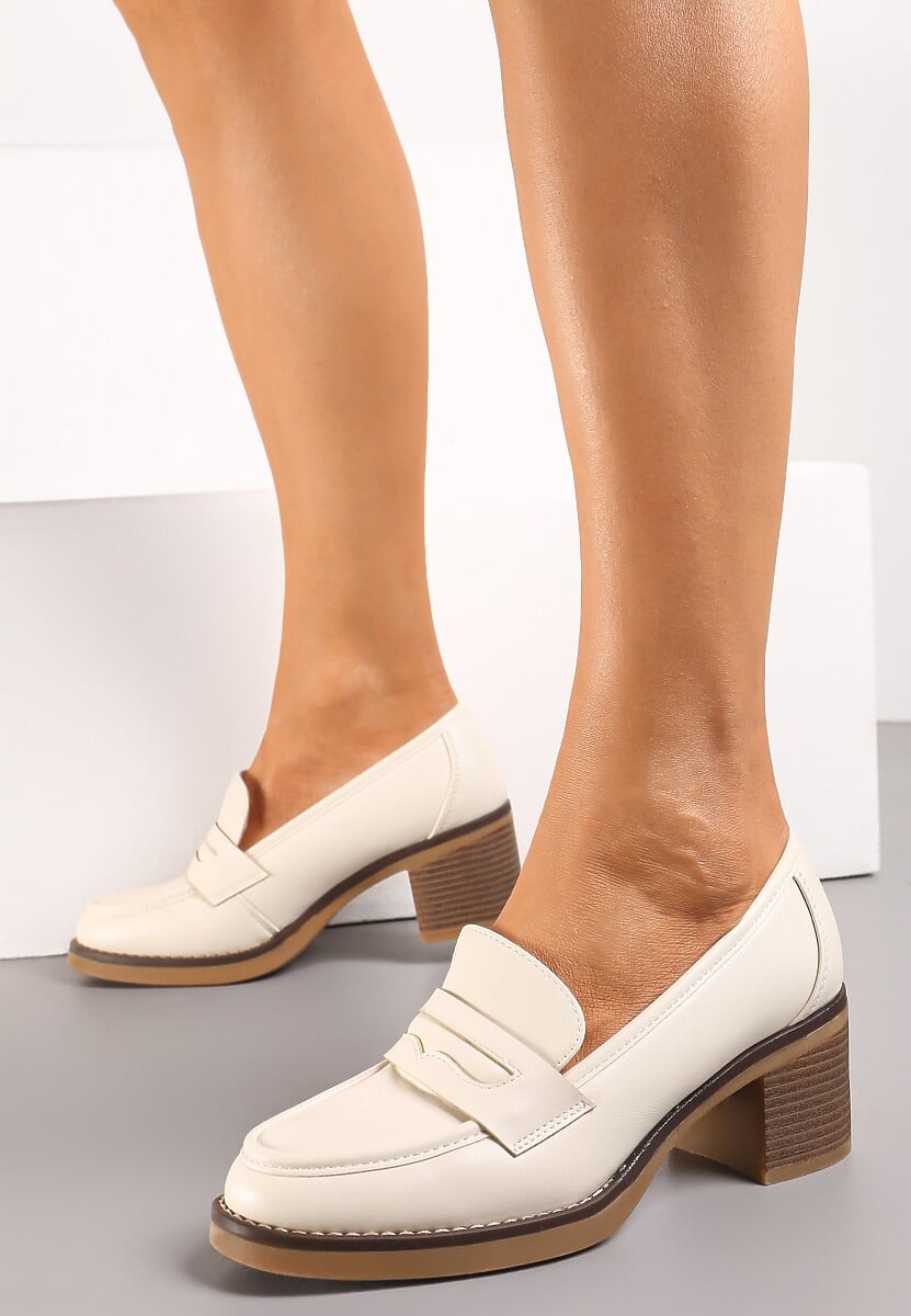 Beżowe Półbuty na Obcasie Stylizowanym na Drewniany Myrella