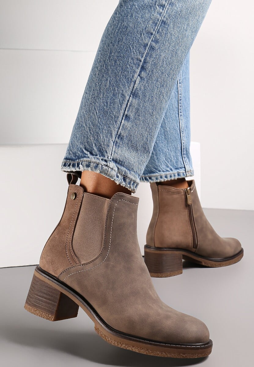 Ciemnobeżowe Botki na Słupku z Ekozamszu Otielo