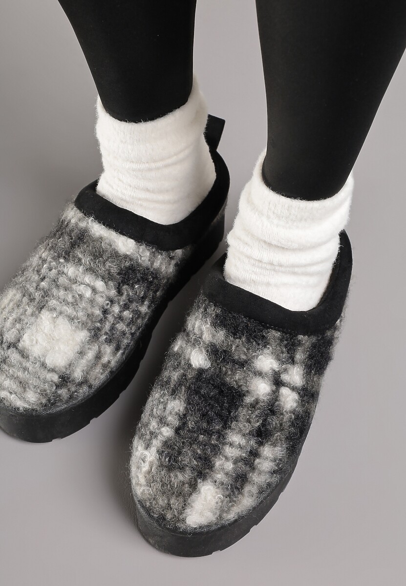 Czarne Śniegowce na Platformie Ozdobione Kratą Ammea