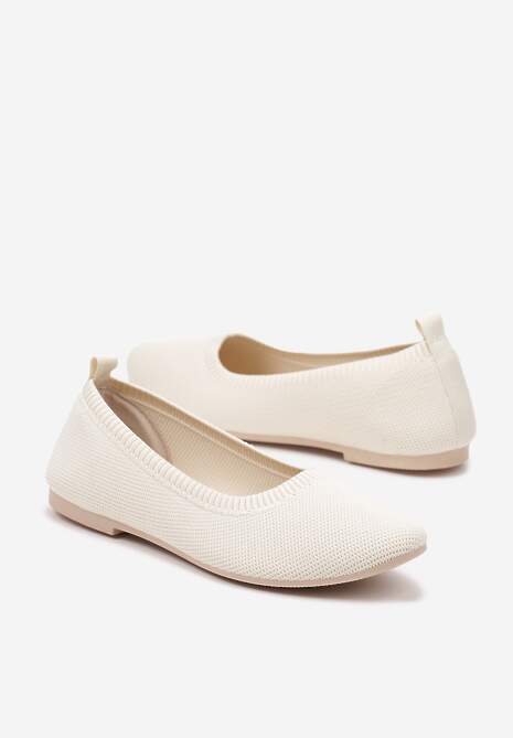 Beżowe Balerinki z Okrągłym Noskiem i Materiałową Cholewką Mililena