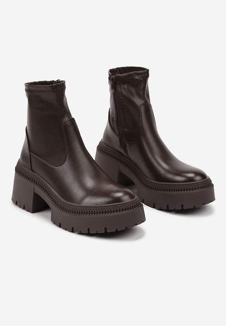 Brązowe Botki na Słupku i Lekkiej Platformie z Dopasowaną Cholewką Irinda