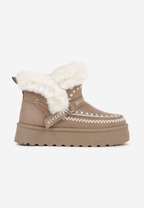 Ciemnobeżowe Śniegowce na Platformie z Futerkiem i Haftowanym Wzorem Celatusa